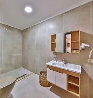 Hill House Adult Only