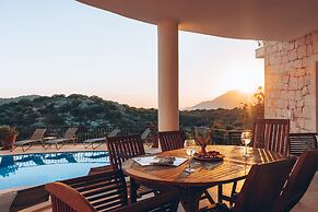 Hill House Adult Only