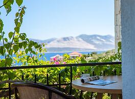 Hill House Adult Only