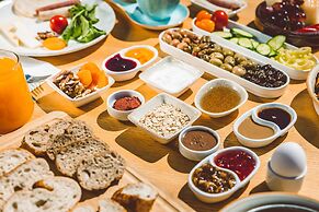 Hill House Adult Only