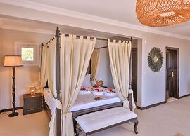 Hill House Adult Only