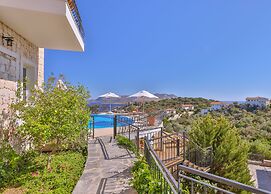 Hill House Adult Only