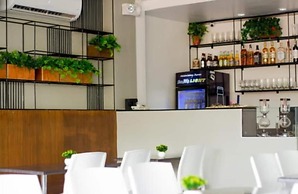 Casa Veles Hotel