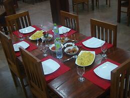 Hotel City Grand Ella