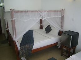 Hotel City Grand Ella