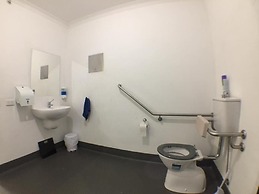 Landing Pads Brunswick - Hostel