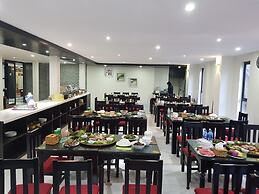 Phuong Nam Mountain View Hotel