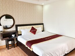 Phuong Nam Mountain View Hotel