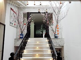 Phuong Nam Mountain View Hotel