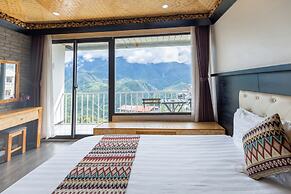 Phuong Nam Mountain View Hotel