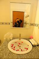 Tam Coc Valley Bungalow