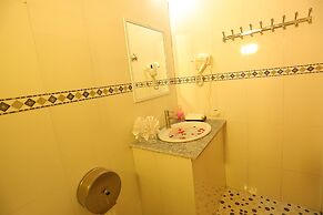 Tam Coc Valley Bungalow