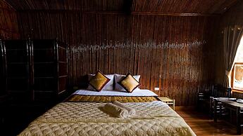 Tam Coc Valley Bungalow
