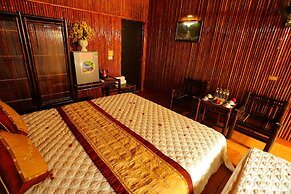 Tam Coc Valley Bungalow