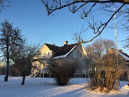 Three Pheasants Boutique B&B