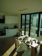 White Cloud Apartments