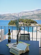 White Cloud Apartments