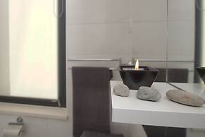 White Cloud Apartments