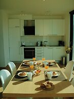 White Cloud Apartments