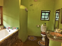 Phophonyane Falls Ecolodge