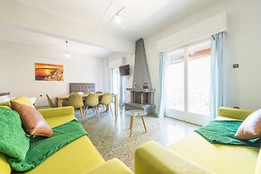 Space Paradise Apartments