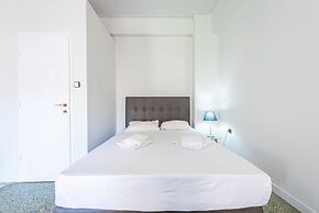 Space Paradise Apartments