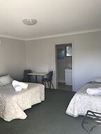 Kootingal Landview Motel