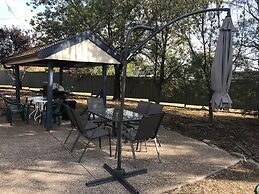 Kootingal Landview Motel