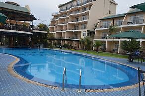 Ryan's Bay Hotel