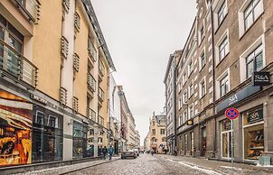 Greystone Suites & Apartments