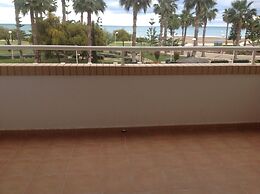 LET 4 U Cala Blanca I Frontal