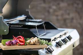 2 Bedrooms Villa Aperol