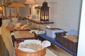 Innvik Fjordhotel - Misjonheimen