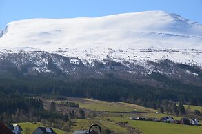 Innvik Fjordhotel - Misjonheimen