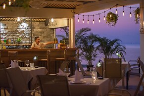 2 Bedrooms Villa Martini