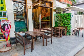 Amona Hotel - Hostel