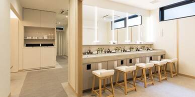 Glansit Kyoto Kawaramachi