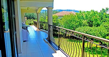 Jeanette's Villa at Westlake