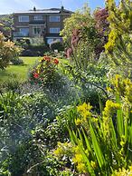 Malvern Holiday Garden Flat