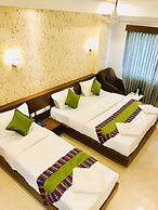 Regalia Inn & Suites