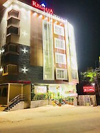 Regalia Inn & Suites