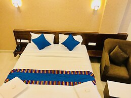 Regalia Inn & Suites