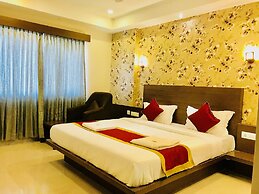 Regalia Inn & Suites