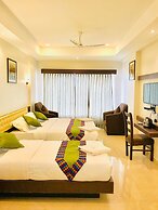 Regalia Inn & Suites