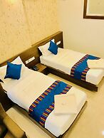 Regalia Inn & Suites