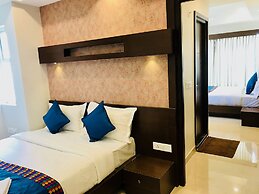 Regalia Inn & Suites