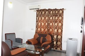 Crystalem Luxury Hotel