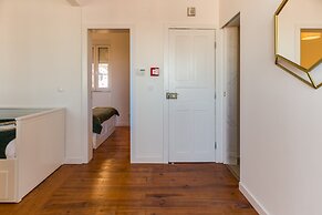 Lisbon Center Terrace Suite - Wifi - AC