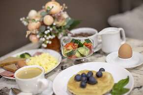 Hotel Grand Mark by ACADEMIA