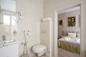 Hotel Grand Mark by ACADEMIA